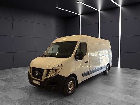 Nissan NV400
