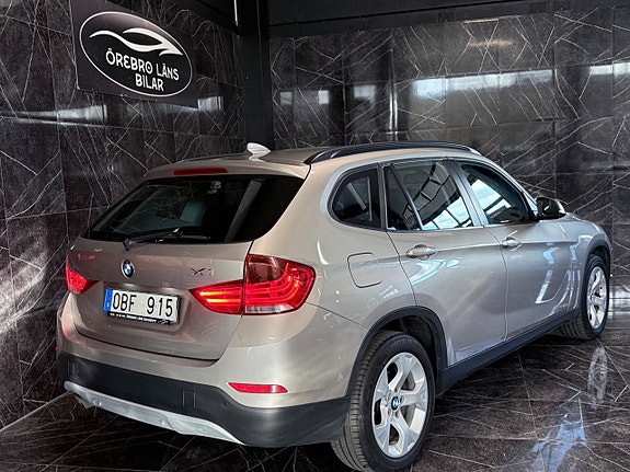 BMW X1 4 of 5