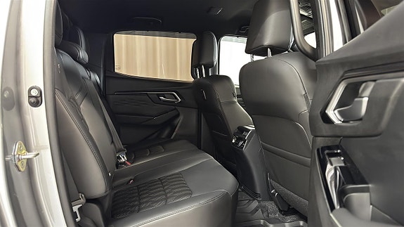 Isuzu D-max 10 of 19