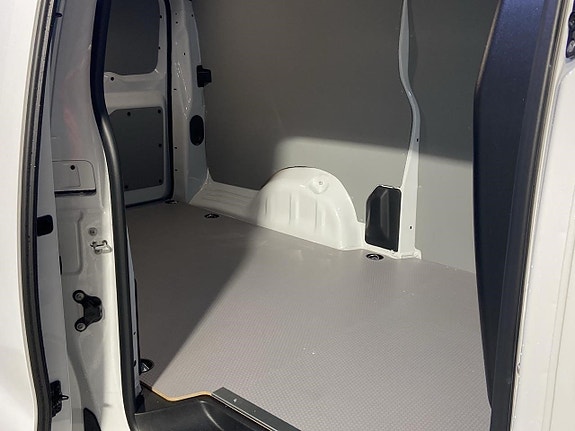 Opel Vivaro 4 of 5
