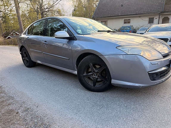 Renault Laguna 3 of 5