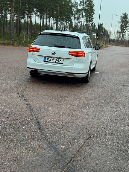 Volkswagen Passat 5 of 5