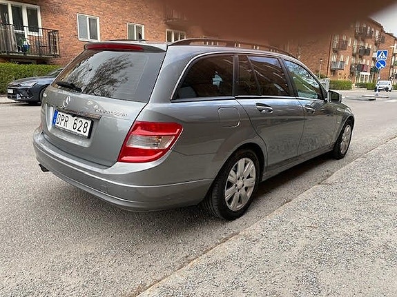 Mercedes-Benz C180 6 of 21