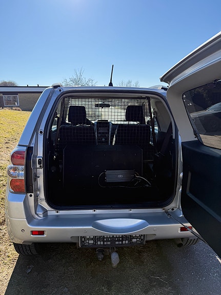 Suzuki Grand Vitara 3 of 11