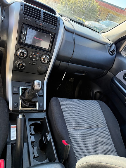 Suzuki Grand Vitara 6 of 11