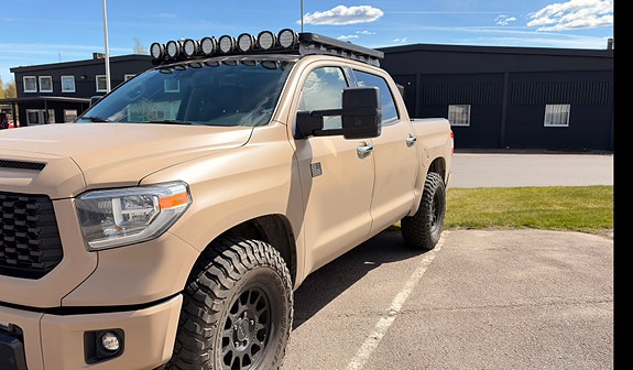 Toyota Tundra 4 of 5