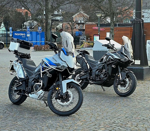 Zontes 703F Adventure 5 år garanti Kampanj väskor inkluderat!