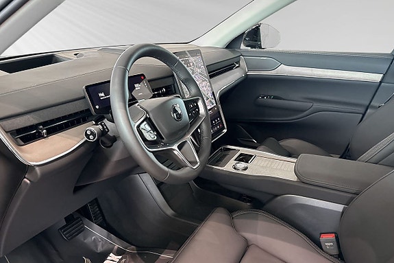 Volvo EX90 7 of 30
