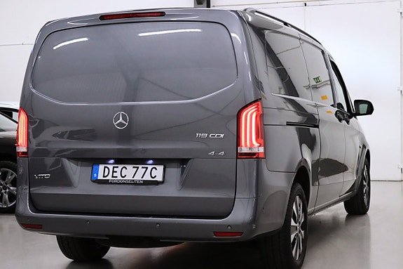 Mercedes-Benz Vito 119 9 of 27