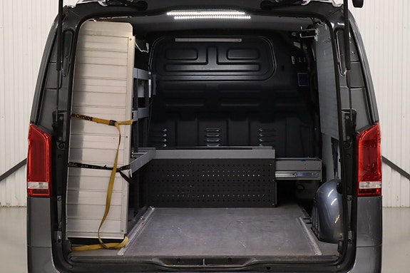 Mercedes-Benz Vito 119 27 of 27