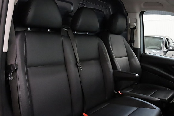 Mercedes-Benz Vito 119 15 of 27