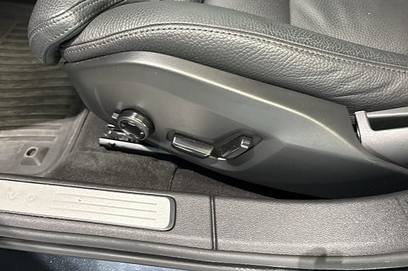 Volvo V60 19 of 30
