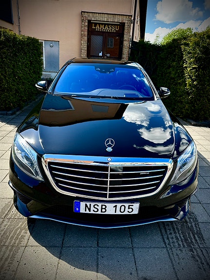 Mercedes-Benz S63 2 of 5