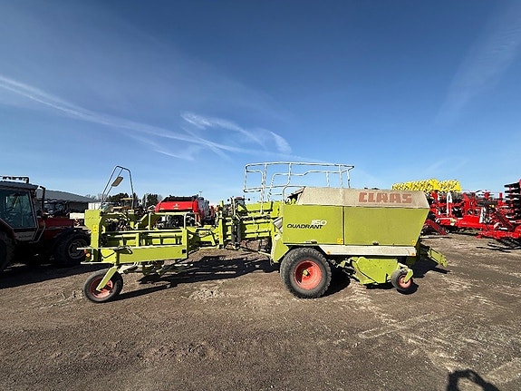 CLAAS Quadrant 1150, dubbelbal