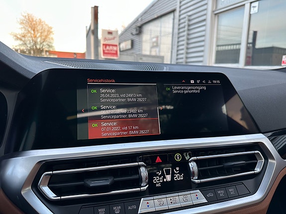 BMW M340d 24 of 28