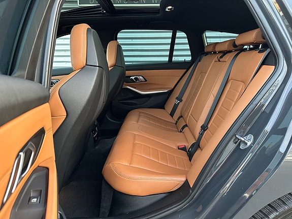 BMW M340d 21 of 28