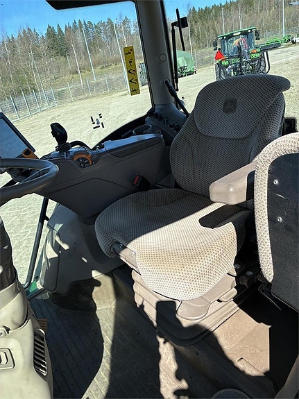 John Deere 6130R TRAKTOR FR.LYFT PTO 6 of 6