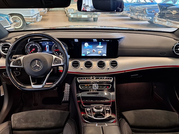 Mercedes-Benz E220 8 of 8