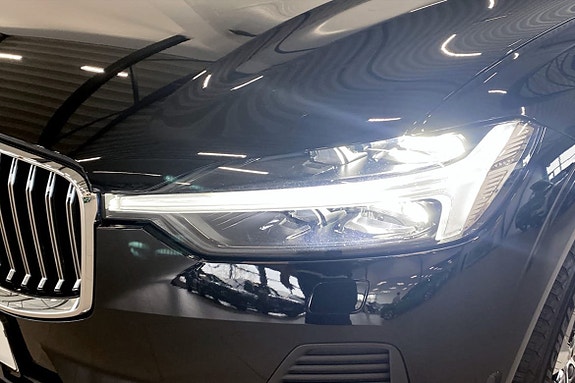 Volvo XC60 15 of 16