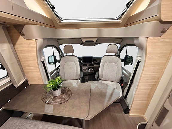 Knaus VAN TI PLUS 650 MEG Platinum Selection 4X4 AUTOMAT – ALDE - OFFROAD-PAKET - 165 HK - Långbäddar 10 of 30
