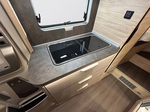 Knaus VAN TI PLUS 650 MEG Platinum Selection 4X4 AUTOMAT – ALDE - OFFROAD-PAKET - 165 HK - Långbäddar 18 of 30