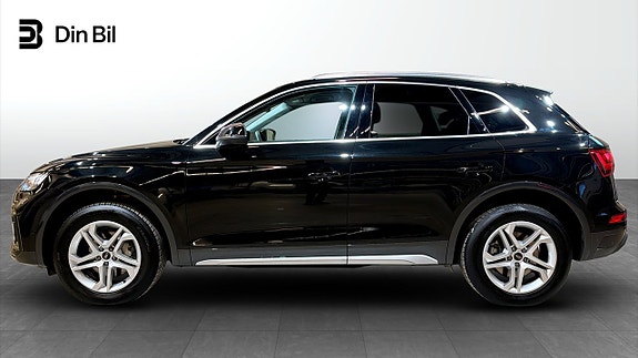 Audi Q5 2 of 5