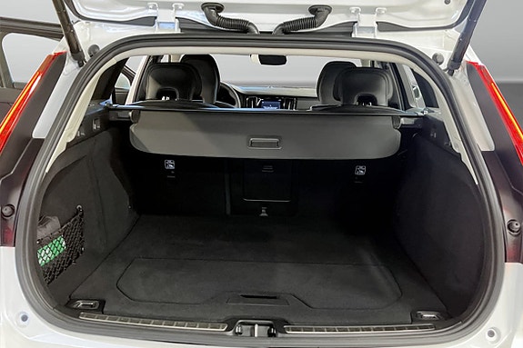 Volvo V60 9 of 9