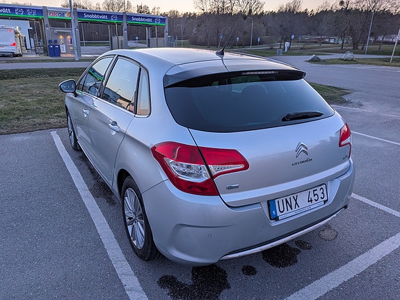Citroen C4 2 of 5