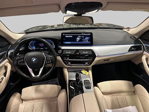 BMW 530e 12 of 21