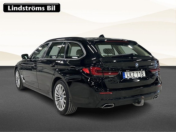 BMW 530e 4 of 21