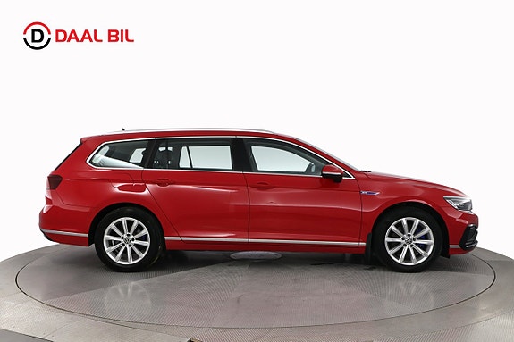 Volkswagen Passat 5 of 5