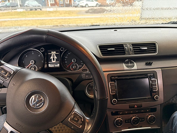 Volkswagen Passat 4 of 5