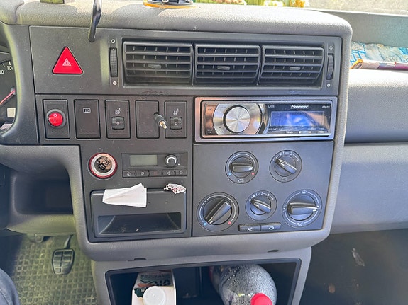 Volkswagen Transporter 8 of 12