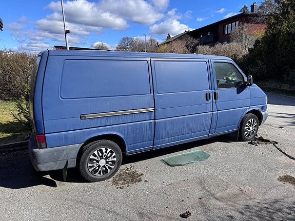 Volkswagen Transporter 3 of 5