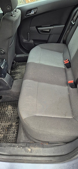 Opel Astra 11 of 11