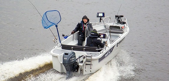 Motorbåt Suvi 46 Fisher 3 of 6
