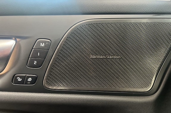 Volvo V60 23 of 27