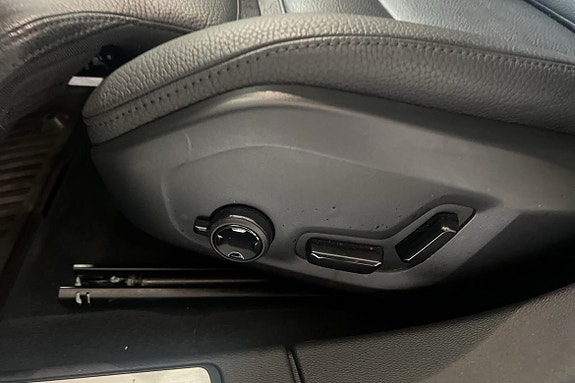 Volvo V60 17 of 27