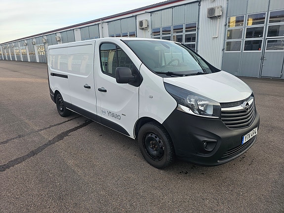 Opel Vivaro 7 of 19