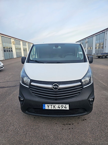 Opel Vivaro 6 of 19