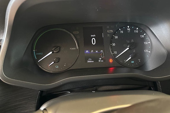 Renault Trafic 12 of 16