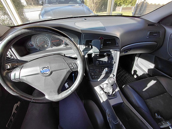 Volvo S60 5 of 5