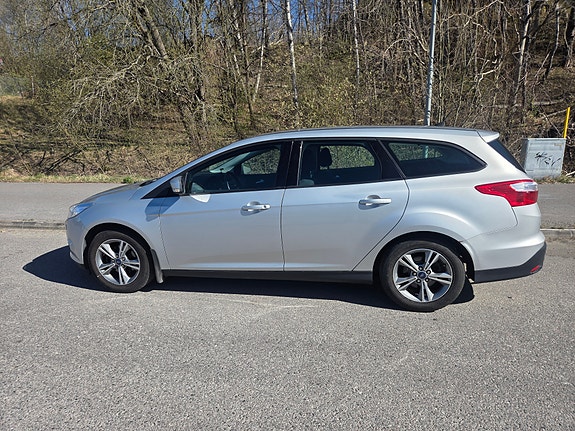 Ford Focus 4 of 8