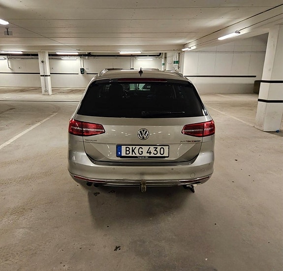 Volkswagen Passat 4 of 5