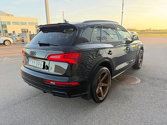 Audi Q5 6 of 21
