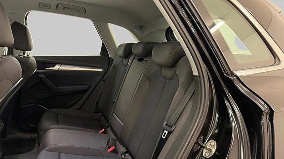 Audi Q5 12 of 15