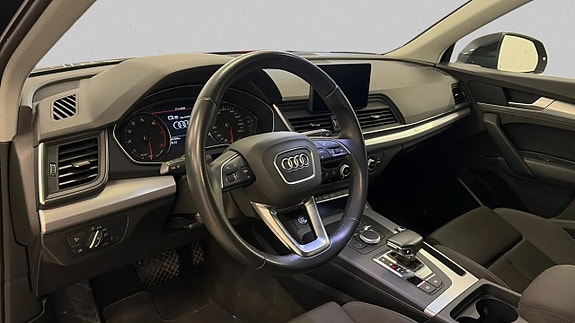 Audi Q5 10 of 15