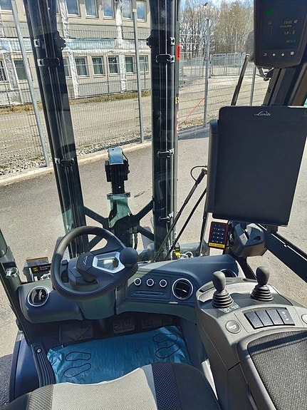 Linde H 25/600 D 4 of 4