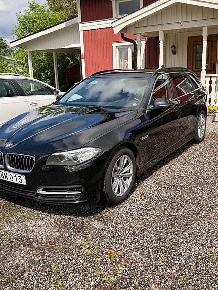 BMW 520d 2 of 9