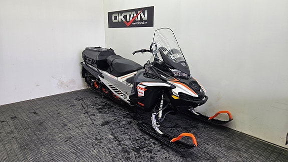 Lynx 49 Ranger PRO 600R E-TEC
